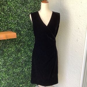 Giorgio Armani Elegant Sleeveless Black Velvet Dress, Size 8 EUC
